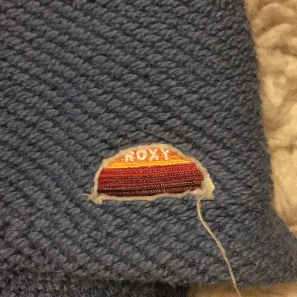 Blue Roxy Sweatshirt - Picture 3 of 3